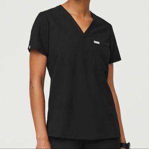 Catarina™ One-Pocket Scrub Top - XS